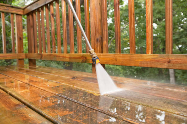 Best Pool Deck Cleaning  in Beaver Dam, WI